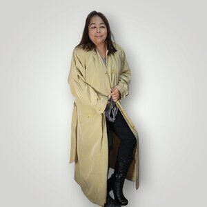 MIA WOMENA SIZE 9 TAN COLOR TRENCH COAT